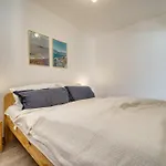 - Haus C, App 0c0108 Appartamento
