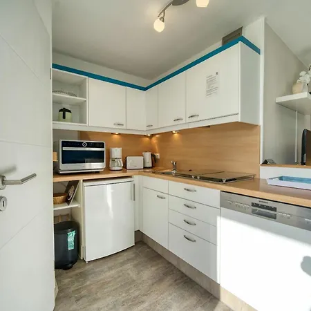 - Haus C, App 0c0108 Apartment *