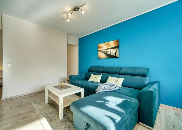 - Haus C, App 0c0108 *